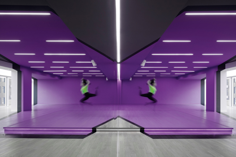 Interior-Design-Vox-Architects-Sports-Club-X-Fit-idx200401_vox01_2-04.20.jpg