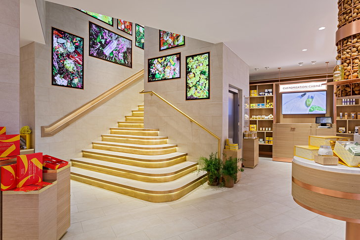 1588154668872684.jpg LOCCITANE_London_Flagship_Store_10.jpg