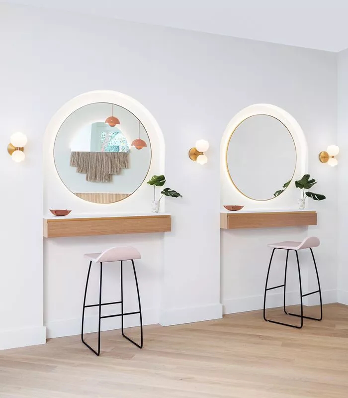 1610172924406816.jpg cdn.cliqueinc.com__cache__posts__261293__modern-skincare-studio-tour-261293-1529693934129-image.700x0c-6caa4e1b16bb462d967b9876e835230b.webp.jpg