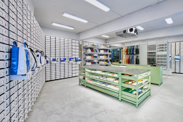 1610795242354728.jpg 广州专卖店设计.jpg