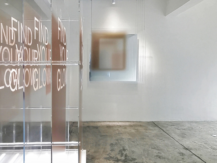 1630933987882975.jpg 专卖店设计.jpg
