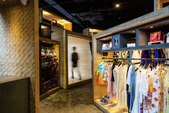 1634631529859797.jpg 广州专卖店设计.jpg