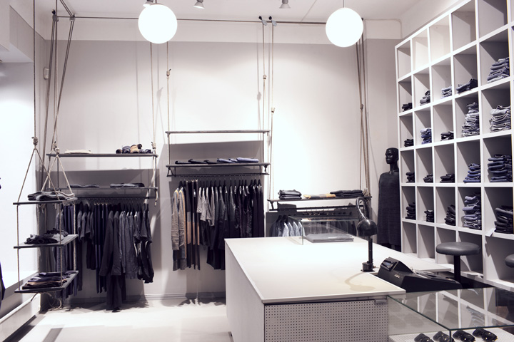 1651116144776555.jpg 广州专卖店设计.jpg