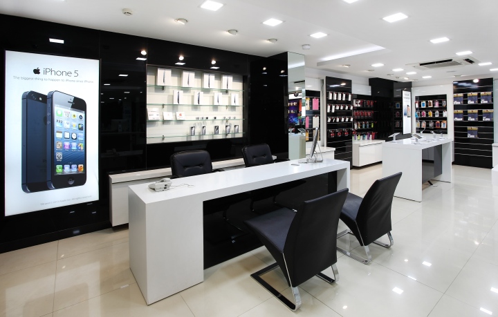 1655196530506788.jpg 广州专卖店设计